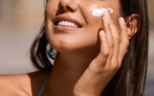 Mách bạn 3 bước dùng kem chống nắng hiệu quả nhất