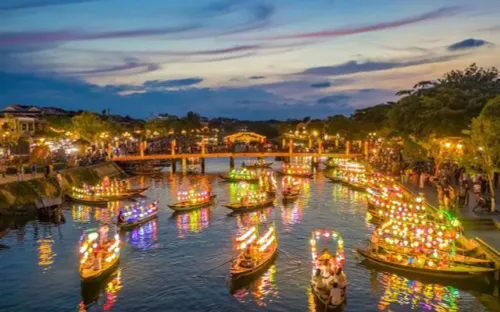 3 điểm lọt top địa điểm tham quan được yêu thích nhất châu Á