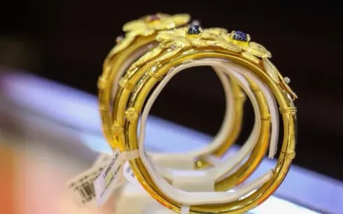 Giá vàng mất hơn 7 triệu đồng sau 1 tuần