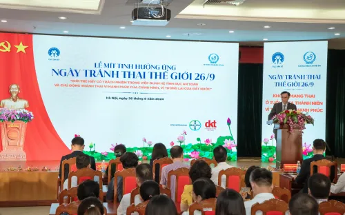 Chủ động tránh thai vì hạnh phúc của chính mình, vì tương lai của đất nước