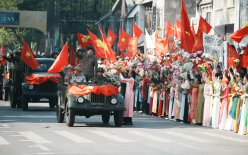 70 năm Giải phóng Thủ đô: Phát huy truyền thống, hướng tới tương lai