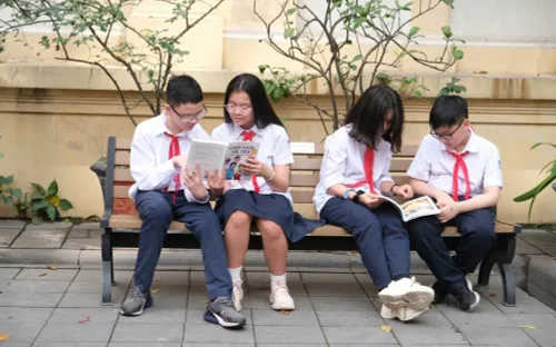 "Khéo khôn với tiền – Tránh những ưu phiền": Cẩm nang tài chính cho các gia đình