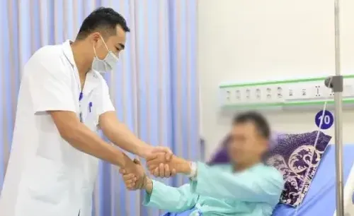 Cảnh báo đột quỵ ngày càng trẻ hóa: Nguyên nhân do đâu?