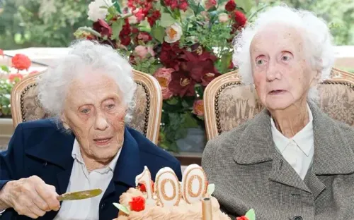 Hé lộ bí quyết sống thọ trăm tuổi nhờ tế bào gốc