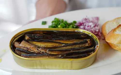 Mẹo dùng đồ đông lạnh, đồ hộp lành mạnh