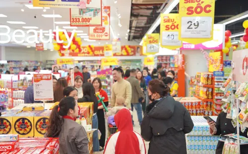 Siêu thị tung kích cầu tiêu dùng Tết