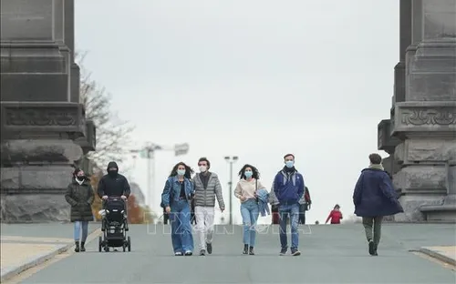 Bỉ ứng phó với dịch cúm tồi tệ nhất kể từ đại dịch COVID-19