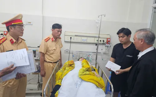 Vụ lật xe khách, 3 người chết ở Phú Yên: Tài xế không có giấy phép lái xe khách