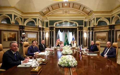 Phản ứng trái chiều về hội đàm cấp cao Nga - Mỹ