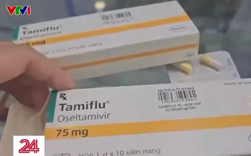 Người dân đổ xô ''săn lùng'' Tamiflu điều trị cúm, giá cao gấp đôi
