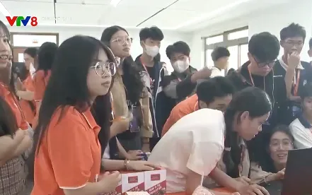 Trường Đại học FPT phổ cập trí tuệ nhân tạo cho học sinh THPT