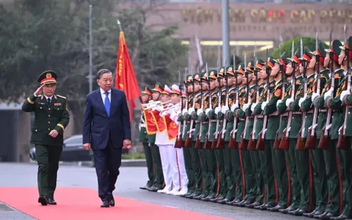 Tổng Bí thư Tô Lâm: Lấy người bệnh làm trung tâm, hoàn thành tốt nhiệm vụ thu dung, cấp cứu, điều trị