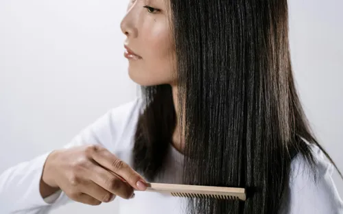 Lợi ích của việc chải tóc mỗi ngày
