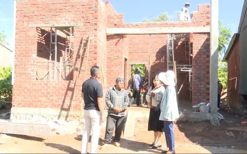 Gia Lai tăng tốc chương trình xoá nhà tạm, nhà dột nát