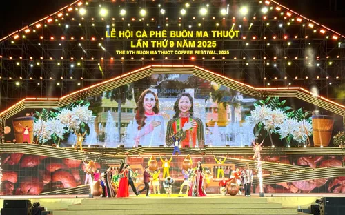 Hơn 250.000 du khách đến với Lễ hội Cà phê Buôn Ma Thuột lần thứ 9