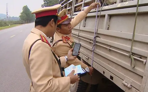 Thanh Hóa xử lý nghiêm xe quá khổ, quá tải