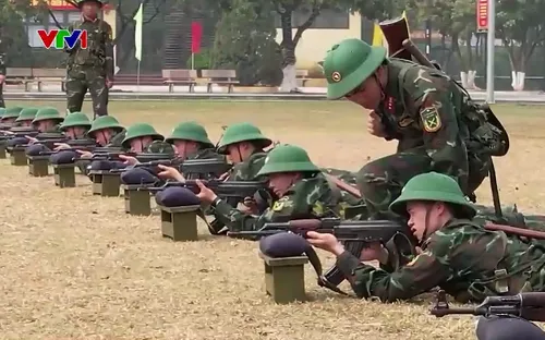 Tân binh dần trưởng thành sau một tháng rèn luyện