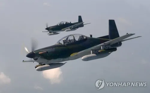 Hàn Quốc: Máy bay quân sự thả rơi súng vì phi công ấn nhầm nút