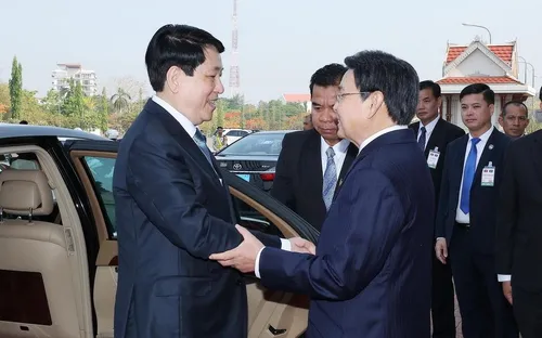 Chủ tịch nước Lương Cường hội kiến Chủ tịch Quốc hội Lào