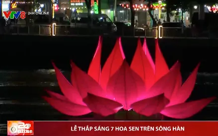 Lễ thắp sáng 7 hoa sen trên sông Hàn
