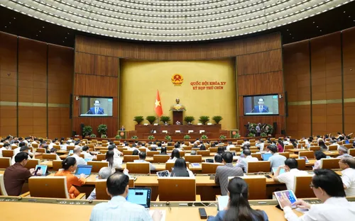 Ngày 9/5, Quốc hội thảo luận về dự án Luật Thuế tiêu thụ đặc biệt (sửa đổi)