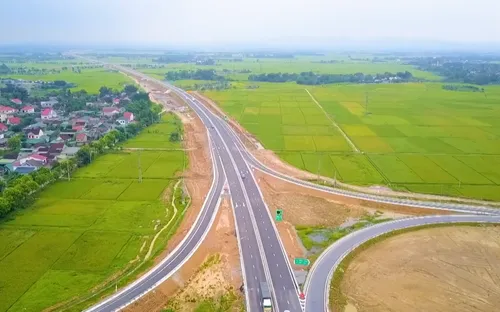 Khắc phục bất cập trên tuyến cao tốc Diễn Châu - Bãi Vọt