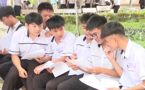 Cảnh giác bẫy lừa đảo qua mạng mùa thi tốt nghiệp THPT năm 2025