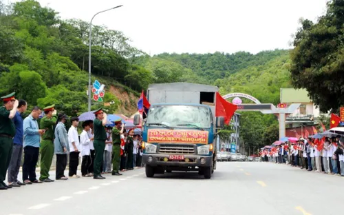 Nghệ An đón 76 hài cốt liệt sĩ quân tình nguyện, chuyên gia Việt Nam hy sinh tại Lào