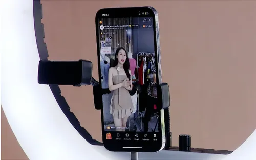 Siết quản lý thuế bán hàng online: Áp lực hay cơ hội?