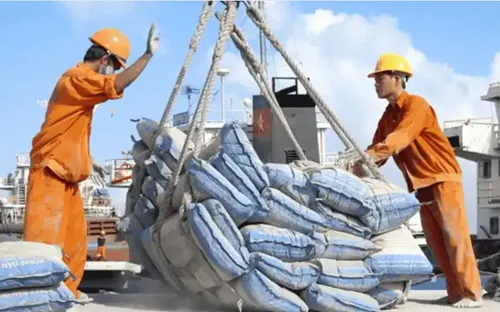 Giảm thuế xuất khẩu clanhke xi măng xuống 5%