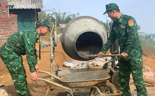 Xóa nhà tạm, gắn kết tình quân dân ở vùng biên giới