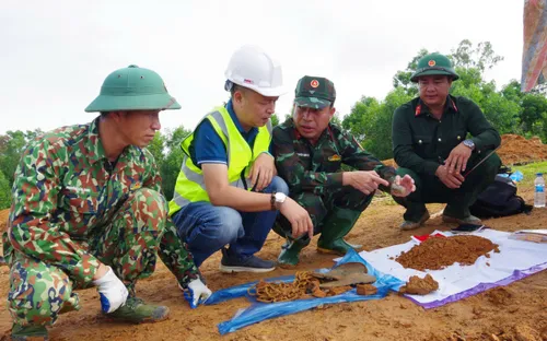 Quảng Trị: Phát hiện 5 bộ hài cốt liệt sĩ trong lúc thi công dự án điện gió