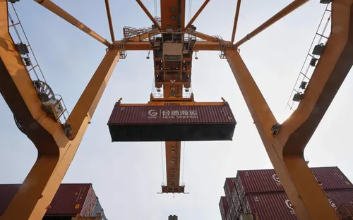 Toàn cầu hóa: Thoái trào hay tái cấu trúc