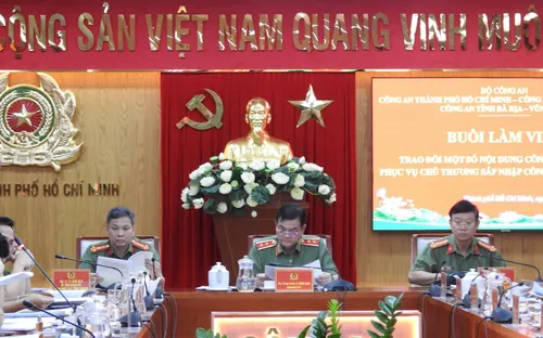 Công an họp bàn sáp nhập: không để gián đoạn phục vụ người dân