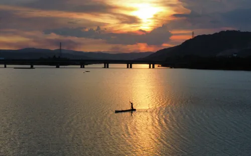 Sống nơi cửa biển