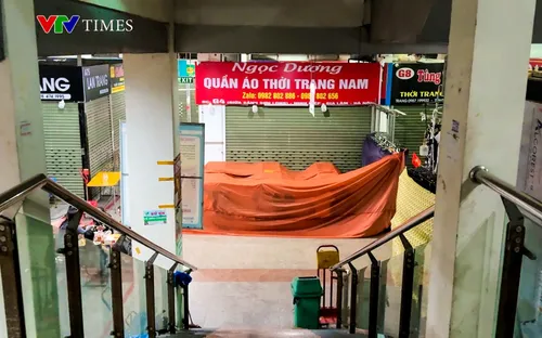 Chợ Ninh Hiệp vắng lặng chưa từng có giữa tháng cao điểm chống hàng giả