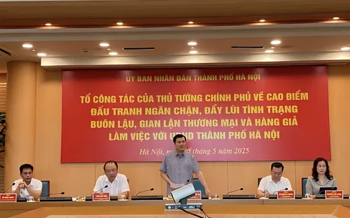 Hà Nội siết chặt kiểm tra, quyết tâm chặn đứng hàng giả và làm sạch thị trường