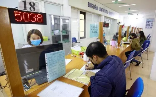 Bộ Nội vụ đề xuất chính sách hỗ trợ cán bộ không chuyên trách nghỉ việc do sắp xếp cấp xã