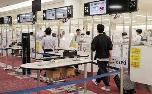 Nhật Bản, Hàn Quốc mở làn nhập cảnh nhanh