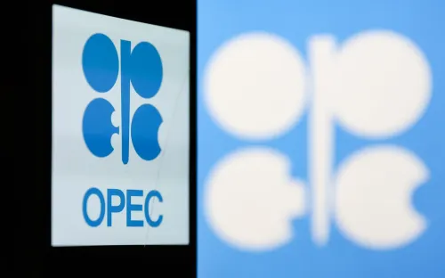 OPEC+ Thúc Đẩy Tăng Sản Lượng Dầu, Giá Dầu Có Dấu Hiệu Phục Hồi