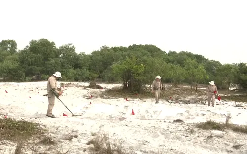 Rà phá bom mìn - Công việc thầm lặng vì môi trường