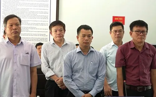 Nhiều cựu lãnh đạo Trung tâm đăng kiểm xe cơ giới Huế lĩnh án tù vì nhận hối lộ