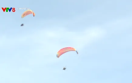 Khai mạc giải dù lượn "Kết nối bầu trời"