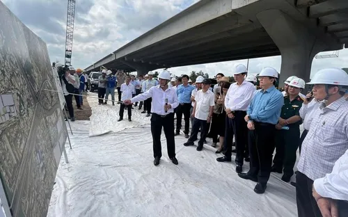 Phấn đấu tháng 12/2025 thông xe kỹ thuật tuyến Vành đai 3 TP Hồ Chí Minh