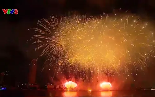 Đêm thi thứ hai DIFF 2025: Nghệ thuật sáng tạo thăng hoa và sự bùng nổ của Z121 Việt Nam