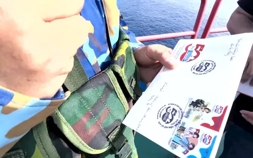 Lá thư gửi đảo xa