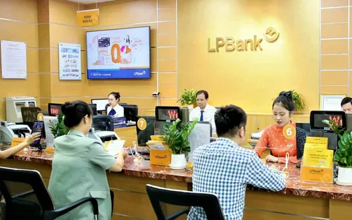 Công ty Cổ phần Chứng khoán LPBank chuẩn bị nâng vốn lên hơn 12.600 tỷ đồng, gia nhập nhóm dẫn đầu thị trường