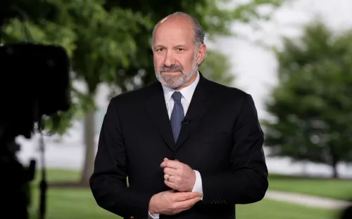 Mỹ có thể dừng điều chỉnh thuế nhập khẩu với Trung Quốc: Thỏa thuận đất hiếm hứa hẹn nới lỏng căng thẳng