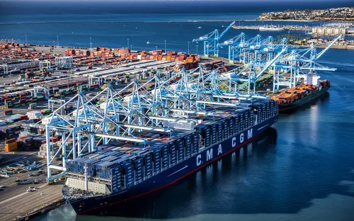 Cảng biển lớn nhất nước Mỹ chững lại: Áp lực thuế quan khiến nhập khẩu giảm mạnh