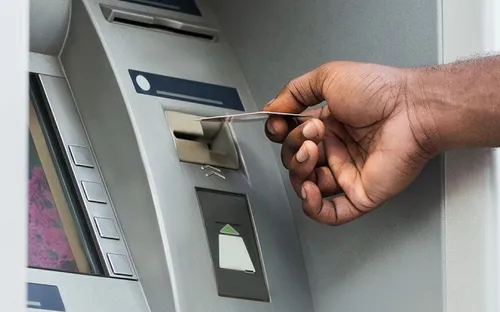 Từ 1/7/2025, thẻ ATM từ chính thức bị ngừng giao dịch trên toàn hệ thống ngân hàng